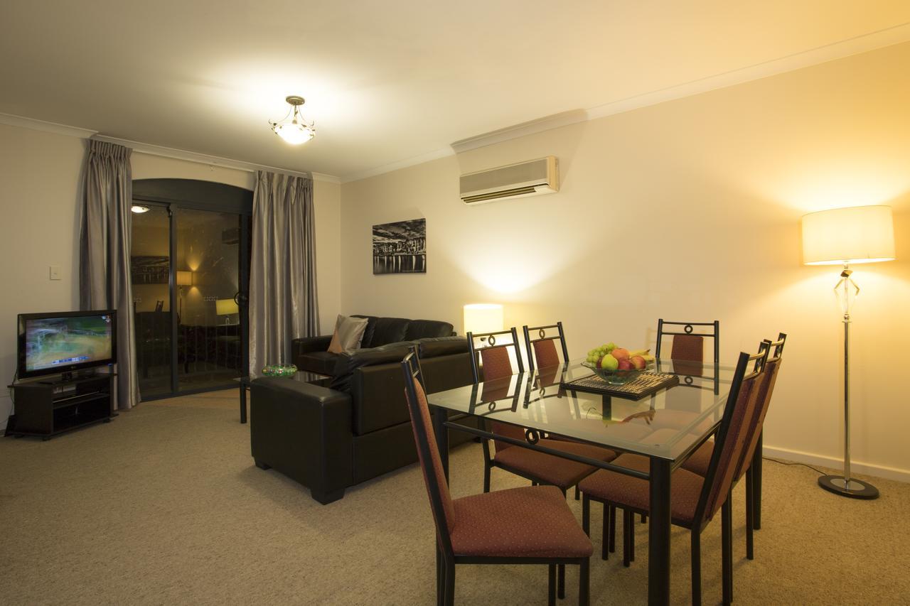 פרת'' Regal Apartments מראה חיצוני תמונה