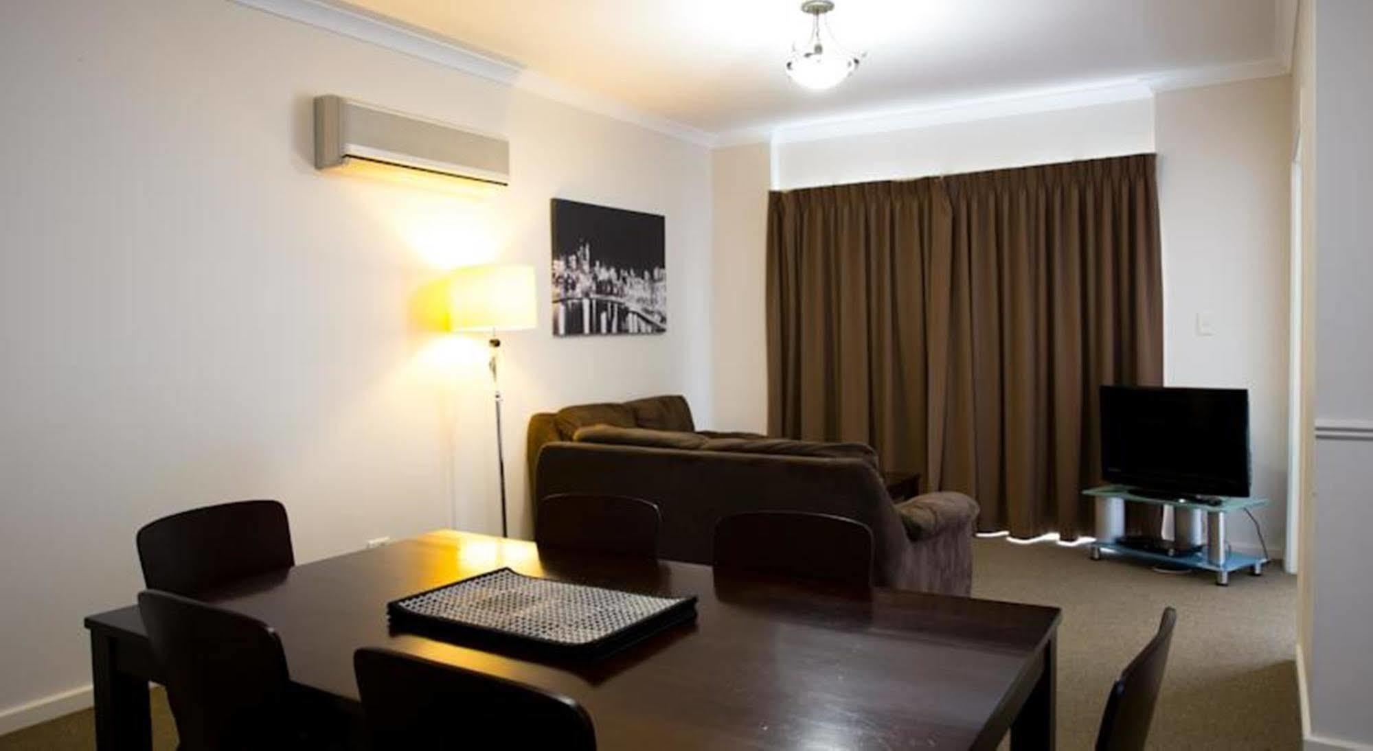 פרת'' Regal Apartments מראה חיצוני תמונה
