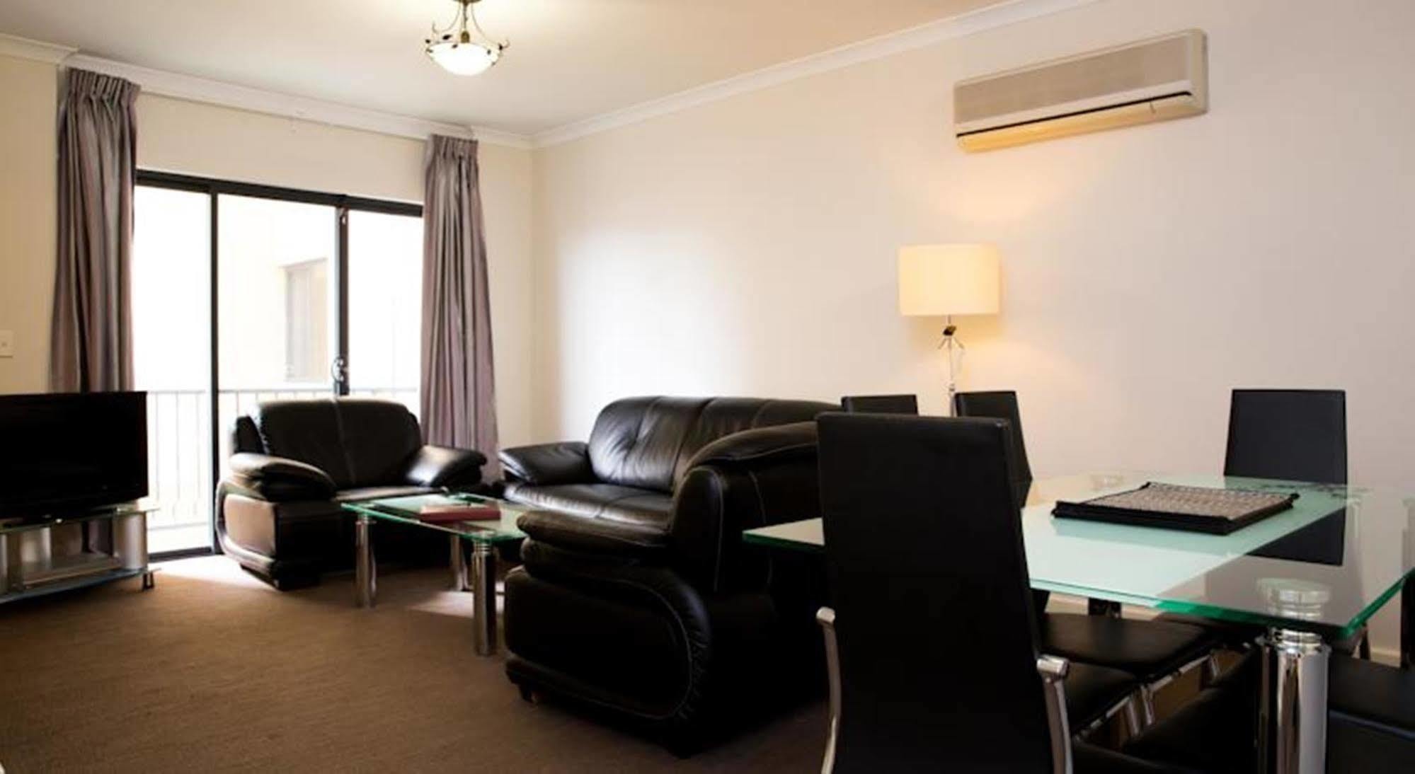פרת'' Regal Apartments מראה חיצוני תמונה